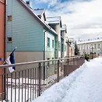 Stylish 1br Kalaranna, Walk To Old Town, Port, Cafes