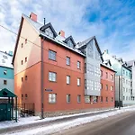 Stylish 1br Kalaranna, Walk To Old Town, Port, Cafes * 탈린