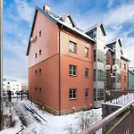 Stylish 1br Kalaranna, Walk To Old Town, Port, Cafes Apartment *