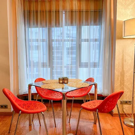 Stylish 1br Kalaranna, Walk To Old Town, Port, Cafes 公寓 *