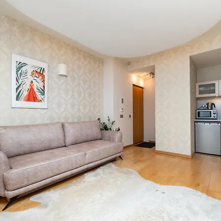 Stylish 1br Kalaranna, Walk To Old Town, Port, Cafes *