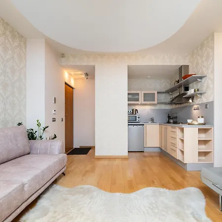 Stylish 1br Kalaranna, Walk To Old Town, Port, Cafes *