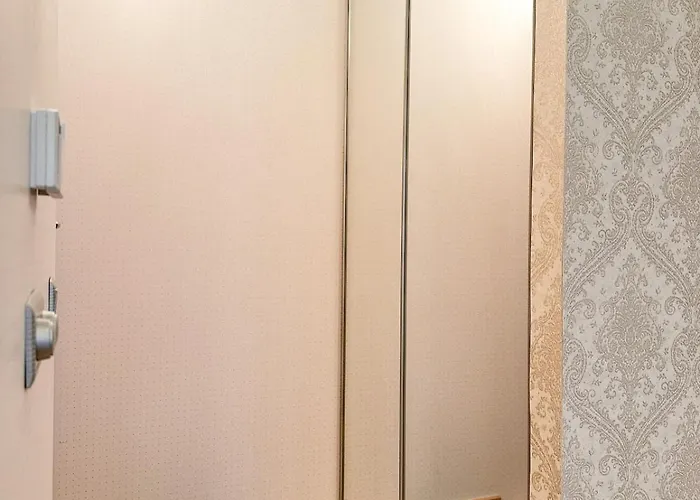 Stylish 1br Kalaranna, Walk To Old Town, Port, Cafes 公寓 *