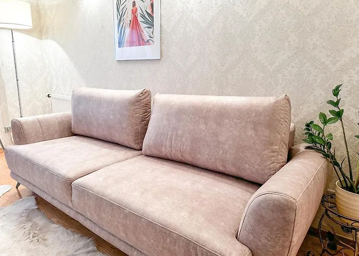 Stylish 1br Kalaranna, Walk To Old Town, Port, Cafés *