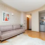 Stylish 1br Kalaranna, Walk To Old Town, Port, Cafés *